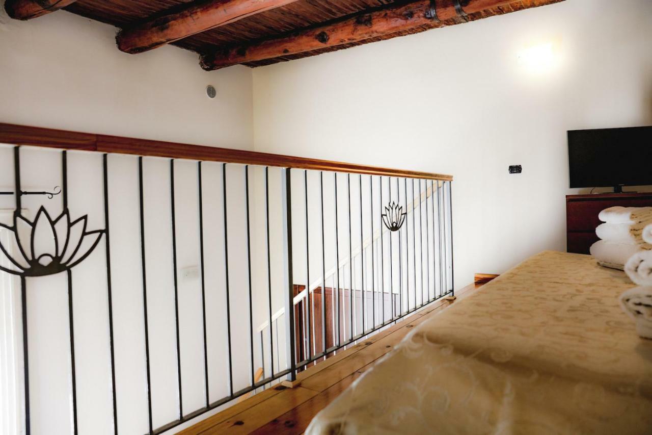 Spicchi Di Sole Bed and Breakfast Napoli Esterno foto