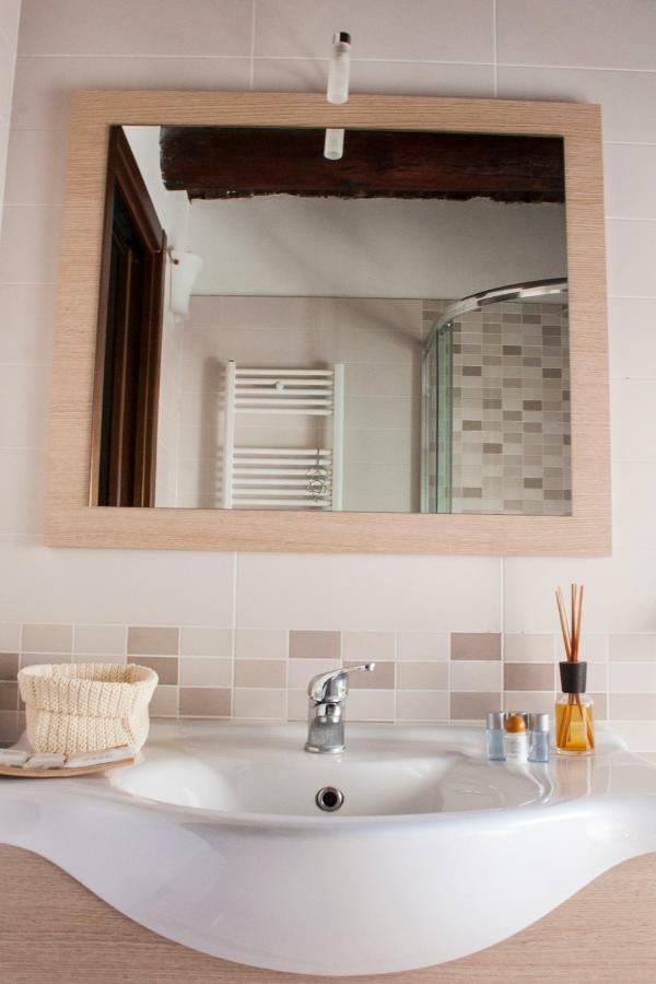 Spicchi Di Sole Bed and Breakfast Napoli Esterno foto