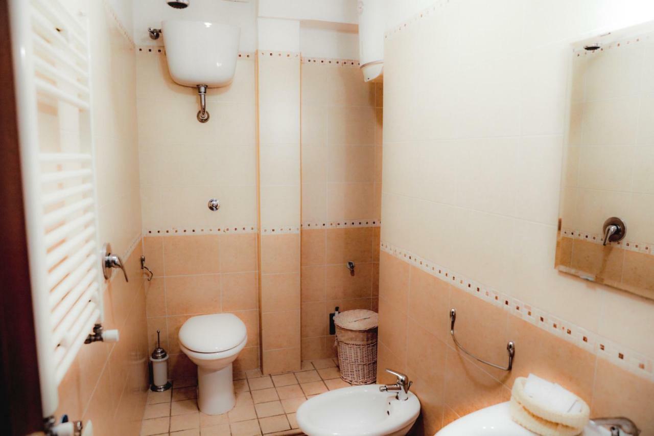 Spicchi Di Sole Bed and Breakfast Napoli Esterno foto