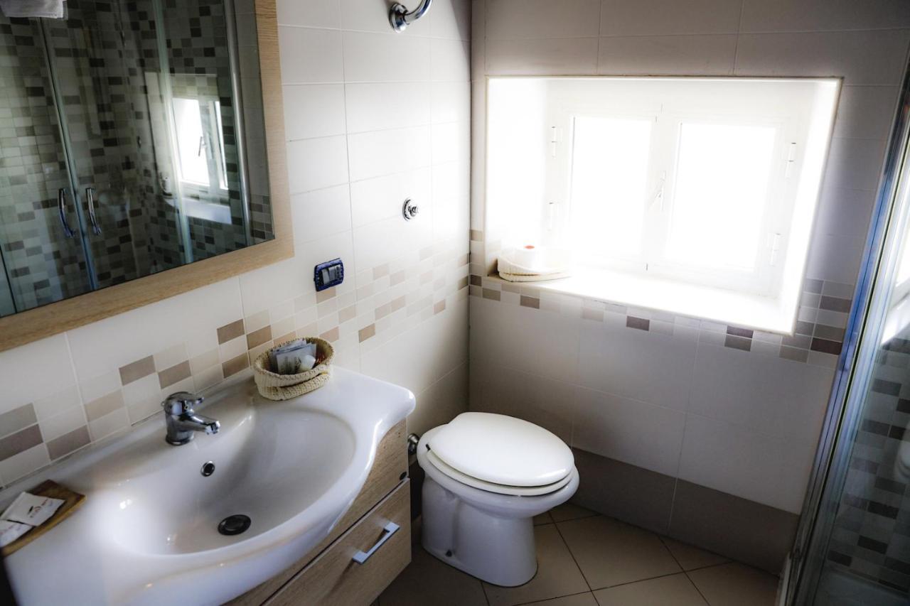 Spicchi Di Sole Bed and Breakfast Napoli Esterno foto